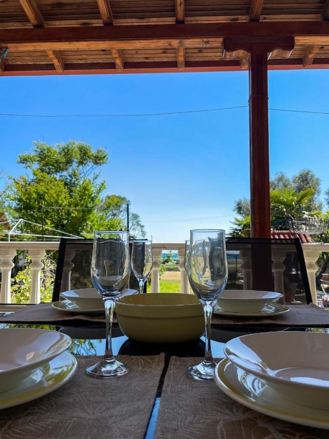 Casa Lia-Beach Front Villa Nea Kallikrateia 외부 사진