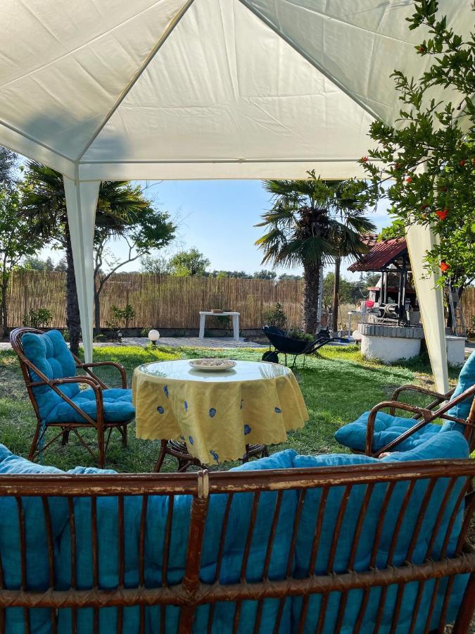Casa Lia-Beach Front Villa Nea Kallikrateia 외부 사진